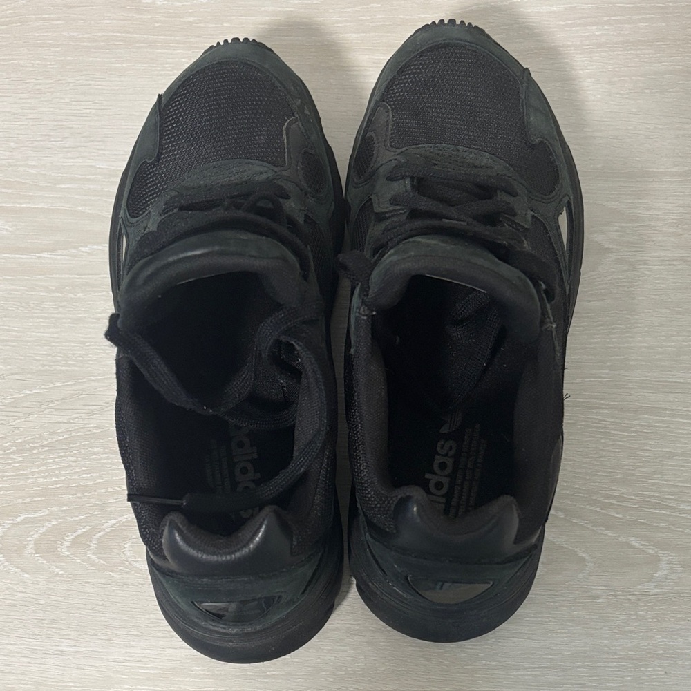 Adidas Falcon in Black